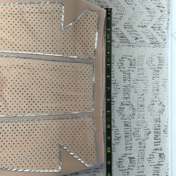 Silence+Noise Pink Mini Skirt with Silver/Bronze Embellishments Sz S - Picture 5 of 10